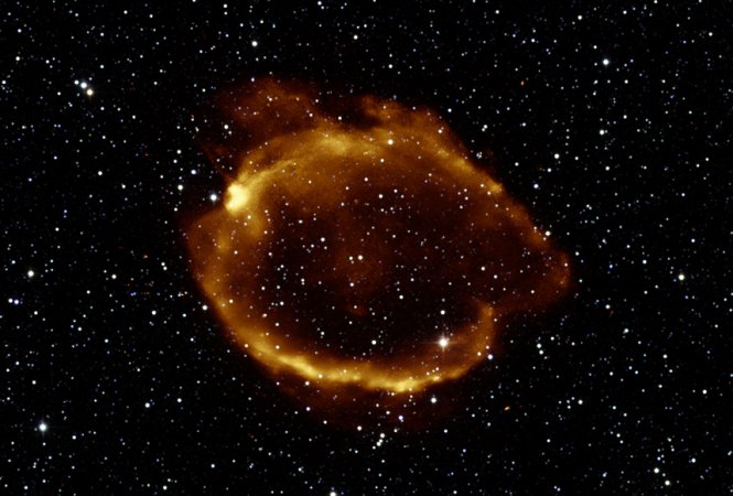 G299.2-2.9, một tàn dư sao siêu mới ‘tuổi trung niên’