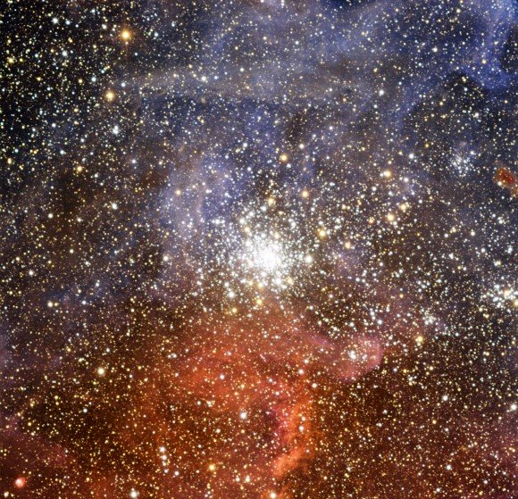 Đám sao NGC 2100 trong Đám mây Magellan Lớn
