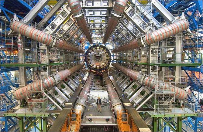 Một thí nghiệm tại LHC