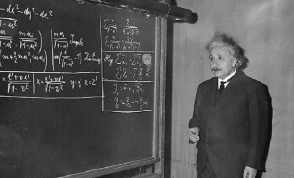 Giáo sư Albert Einstein