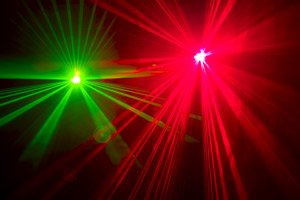 Dùng trường laser hai màu tạo ra các xung atto giây tách biệt