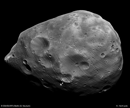 Cận cảnh vệ tinh Phobos của sao Hỏa 